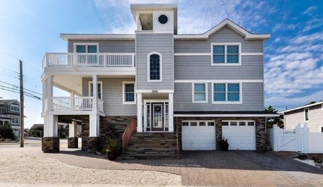 Oceanview w/heated pool (Mem-Labor Day) outdoor bar/kitchen 5 Bedroom 2 Master