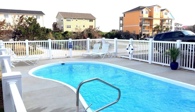 OCEANVIEWS, 2nd row, low traffic area, private pool/volleyball ct!