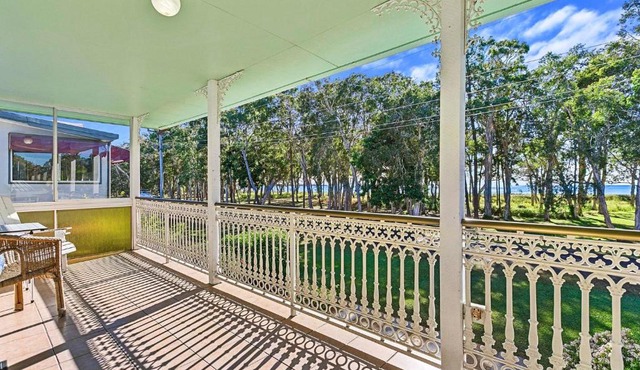 OceanViews on Burrum Whole