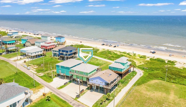 Oceanviews | Small Dogs OK | Dog Run | Luxe