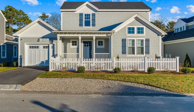 Ockway Village, New Seabury, 4 bed, 4 bath, pool, 2-week minimum