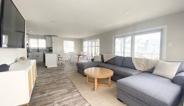 OCNJ Newly Renovated 4BR!