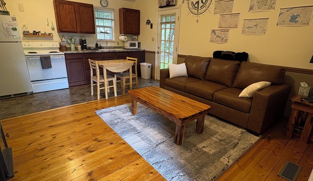 Ocoee Campin' - Cozy Cabin- Sleeps 4