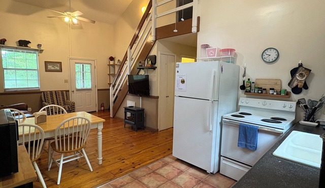 Ocoee Campin' - Family Cabin-Sleeps 8