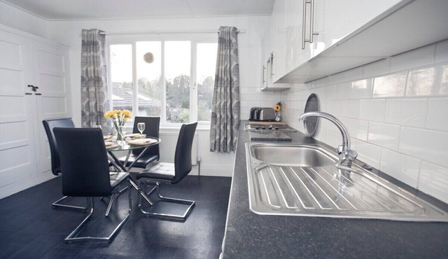 October Discount - Long Stay - Contractors