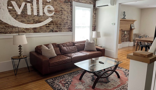 Ode 2 Cville| Lux Extended Stay Apartment in Downtown Belmont