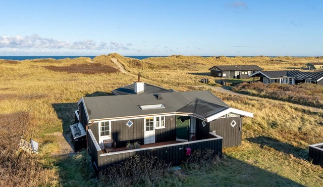 "Odeta" - 50m from the sea by Interhome