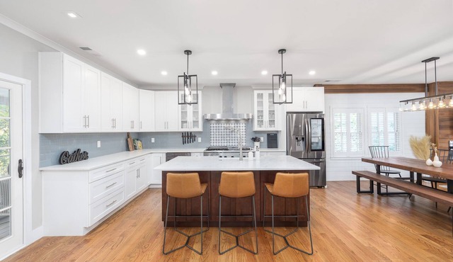 ❤️ of Roswell, walking distance to restaurants, pub, ☕️ shops and trails!