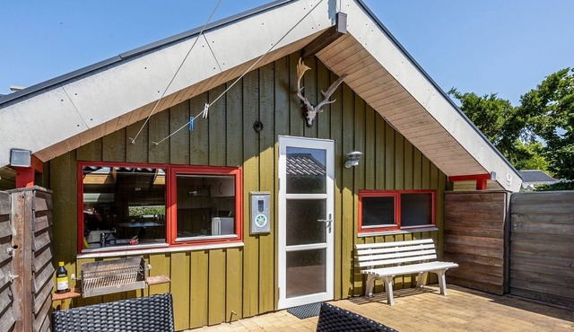 "Ofelia" - 500m to the fjord by Interhome