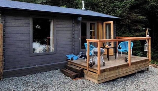 Off Grid 1-Bed Cabin, Pets Ok, 20 mins to Dunoon