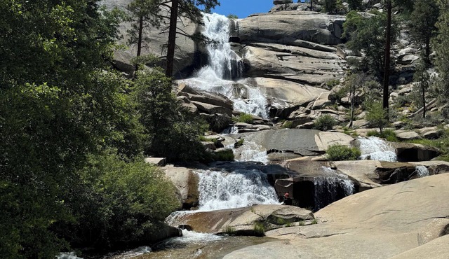 Off-grid cabin with waterfall views at Peppermint Falls Ranch