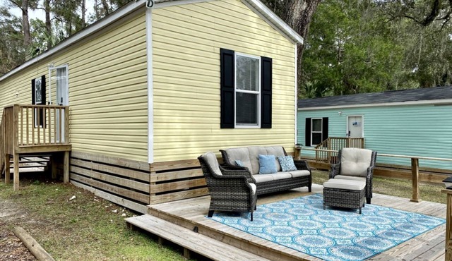 Off-Grid Cottage with Nice Sights in Dunnellon, Florida