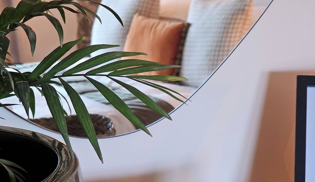 Off grid farm Bothy on the John Muir Way.