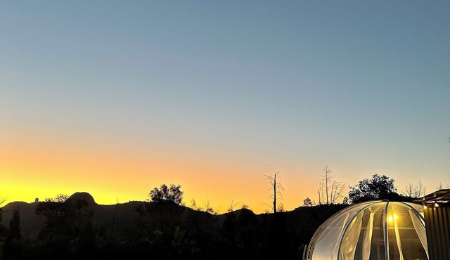 Off-Grid Stargazing Retreat – Unique Bubble Glamping