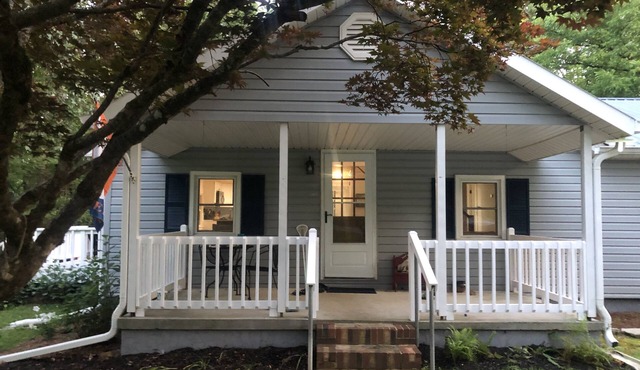 Off the Beaten Path: Cottage for families and fisherman.