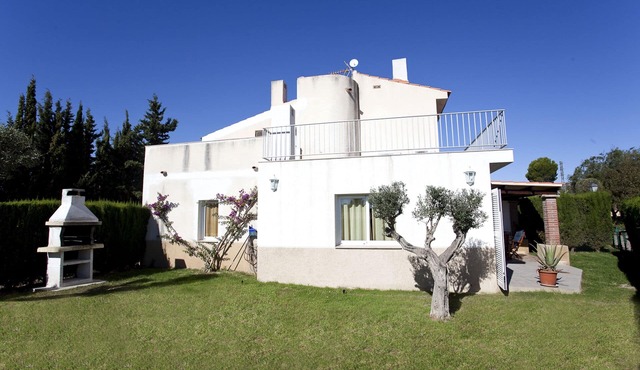 OFFER! Are you looking for tranquility?, Enjoy your vacation in Cal Padry