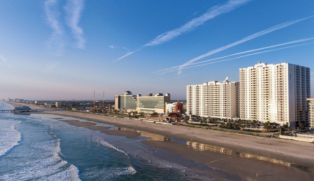 OFFICIAL LISTING | Wyndham Ocean Walk 3 BR w/FREE Garage Parking!