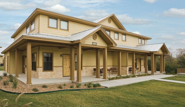 OFFICIAL LISTING | Worldmark 2BR w/Heated Pool, Hot Tub, Washer&Dryer & Balcony