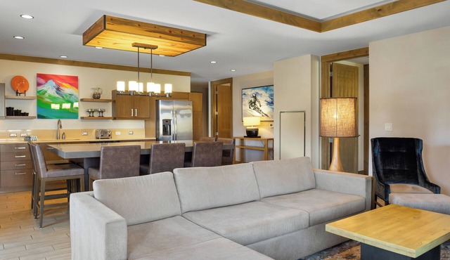 OFFICIAL LISTING | Wyndham - Resort at Avon 1BR Presidential w/Ski Storage &More