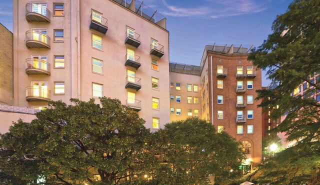 OFFICIAL LISTING | Wyndham - Riverside Suites 1 BR- Near Alamo Excursions & More