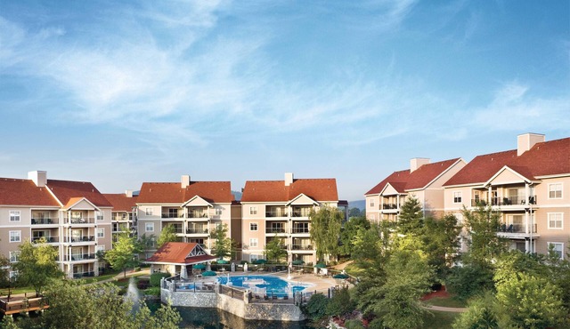 OFFICIAL LISTING | Wyndham Branson at the Meadows 1 BR | Pools, Sports & More!