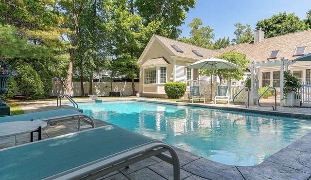 Ogunquit Village Residence w Pool!