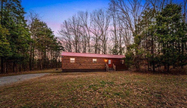 Oh Deer: Peaceful 2BR cabin w/Firepit+ Yard* Near Nashville