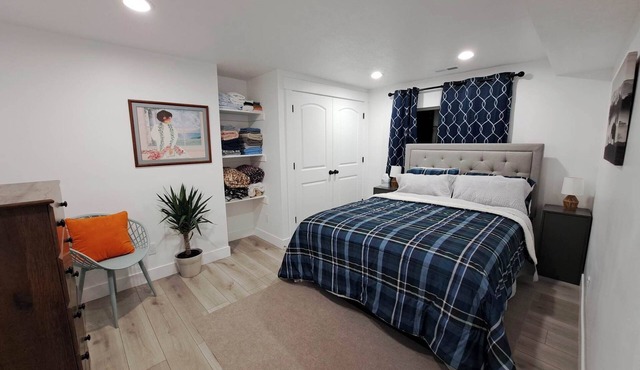 Ohana Aloha. A comfortable place that is quiet, cozy, and private.
