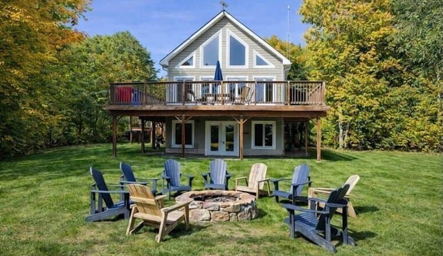 Ohana Cottage | Waterfront Retreat on Big Rideau Lake