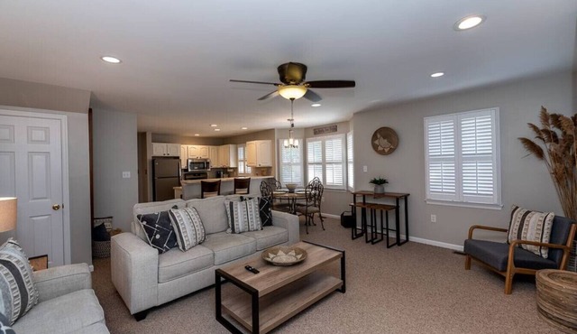 Ohana Hideaway- New Rental 2023! 9 min to beach