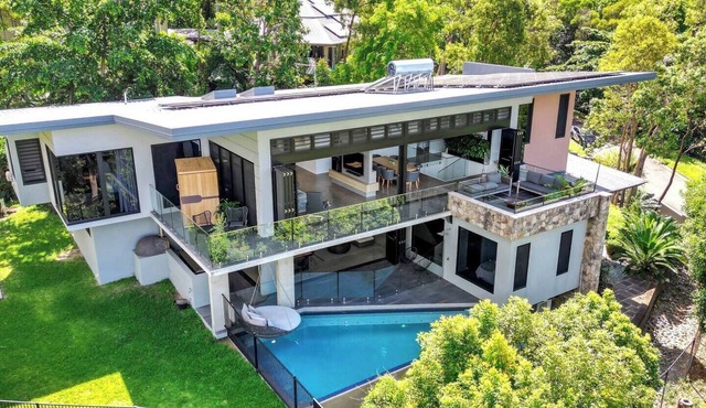 Ohana Ultimate Family Escape