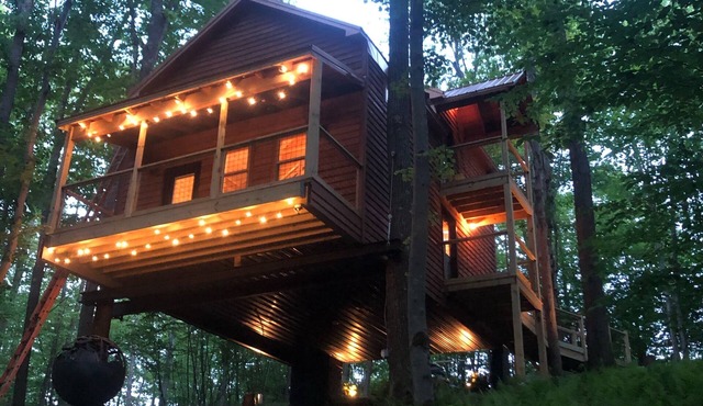 Ohiopyle Luxury Treehouse