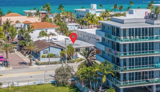 Oia Villa + Beachfront Retreat + minutes from FLL + 2026 WORL CUP