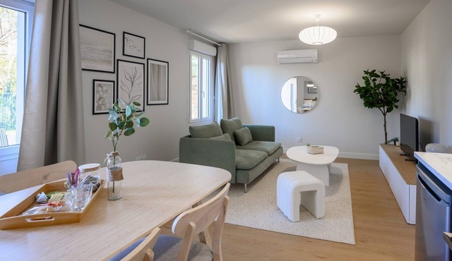 OIQIA Clarisse Pastel