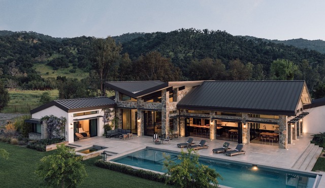 Ojai Valley Luxury - CASA GORO TOPA
