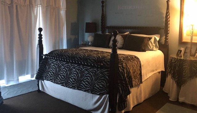 OK40 Ranch Hacienda Bed & Breakfast WILDSIDE Bedroom