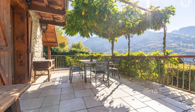 OKILELE - BOZEL - Gîte