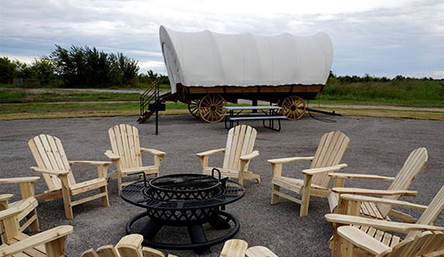 Oklahoma Glamping in this Wonderful Covered Wagon for Family Vacations near Oklahoma City