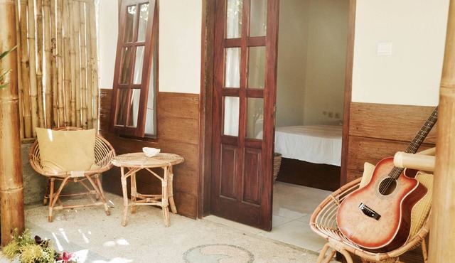 OLA OLA ROOMS next to BEACH