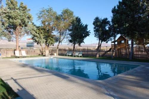 Olancha RV Park and Motel