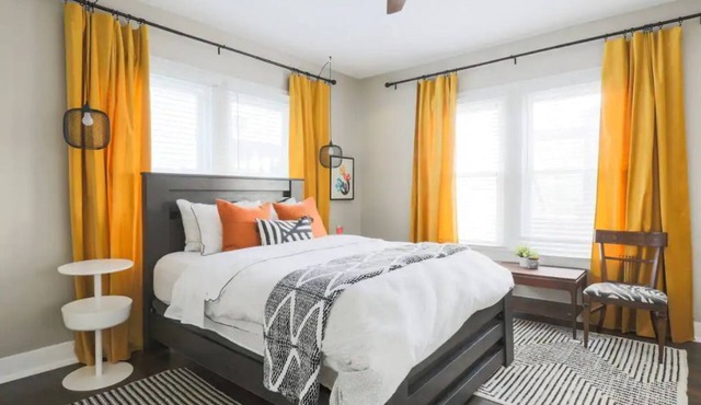 ⭐️Old 4th Ward⭐️ Designer Duplex Home - 2 Minutes from Downtown!