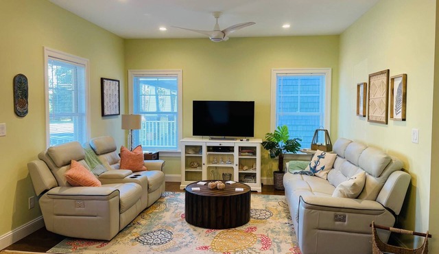 Old Bay Getaway - Chesapeake Properties