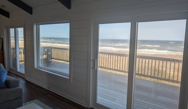 Old Bay Hideaway Oceanfront New Ownership and updated 2024