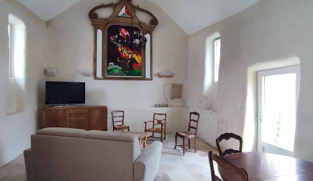 Old chapel 3km from the bay of Mont Saint Michel, exceptional garden