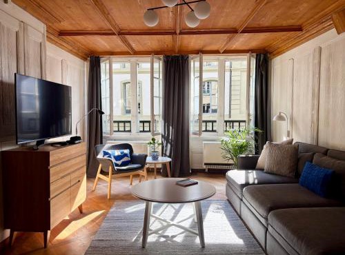 Old City Gem-Very Comfy Bed-Bakery Downstairs