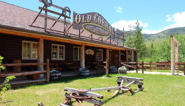 Old Corral Hotel