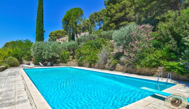 Old country house with swimming pool and tennis court