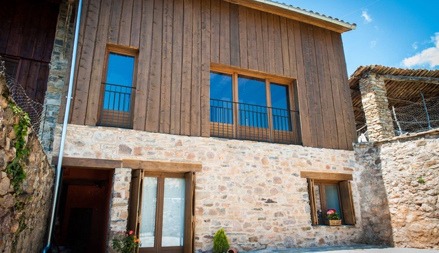 Old era of the 19th century Detached rural house Era del Mestre