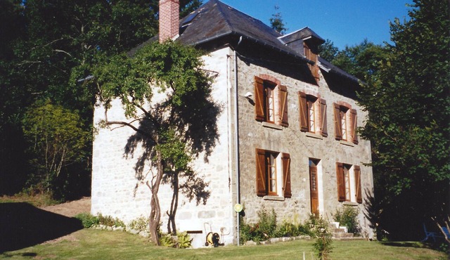 OLD FARM Limousin RENOVATED STONE AND BEAMS OAK