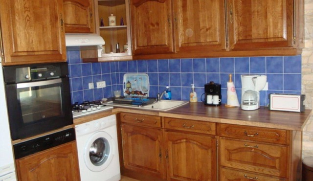 Old farmhouse rented by the night